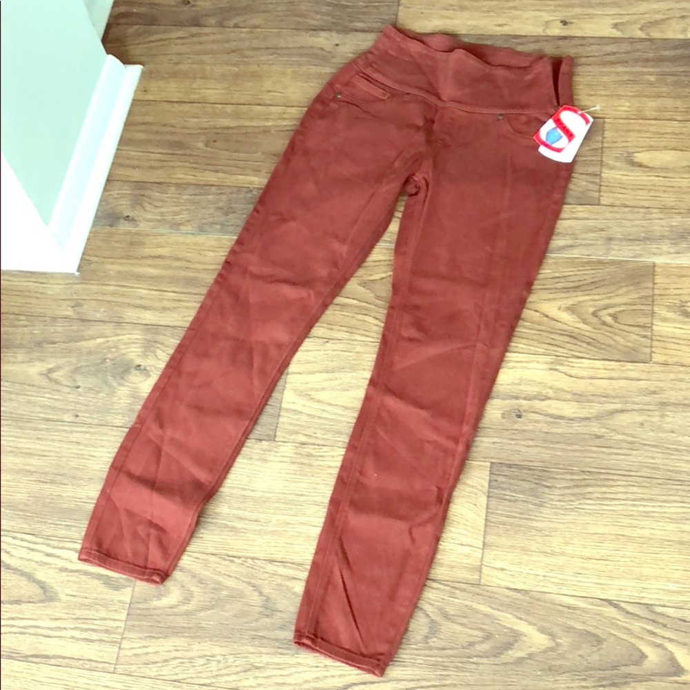 Spanx Jeggings in Brick; Size Small Medium